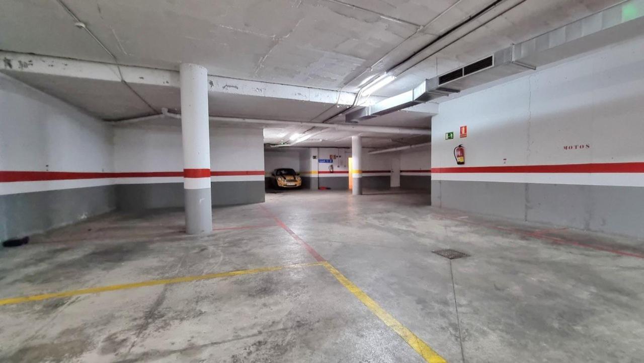 Apartamento Centro Con Piscina Y Parking El Puerto de Santa María Exteriör bild