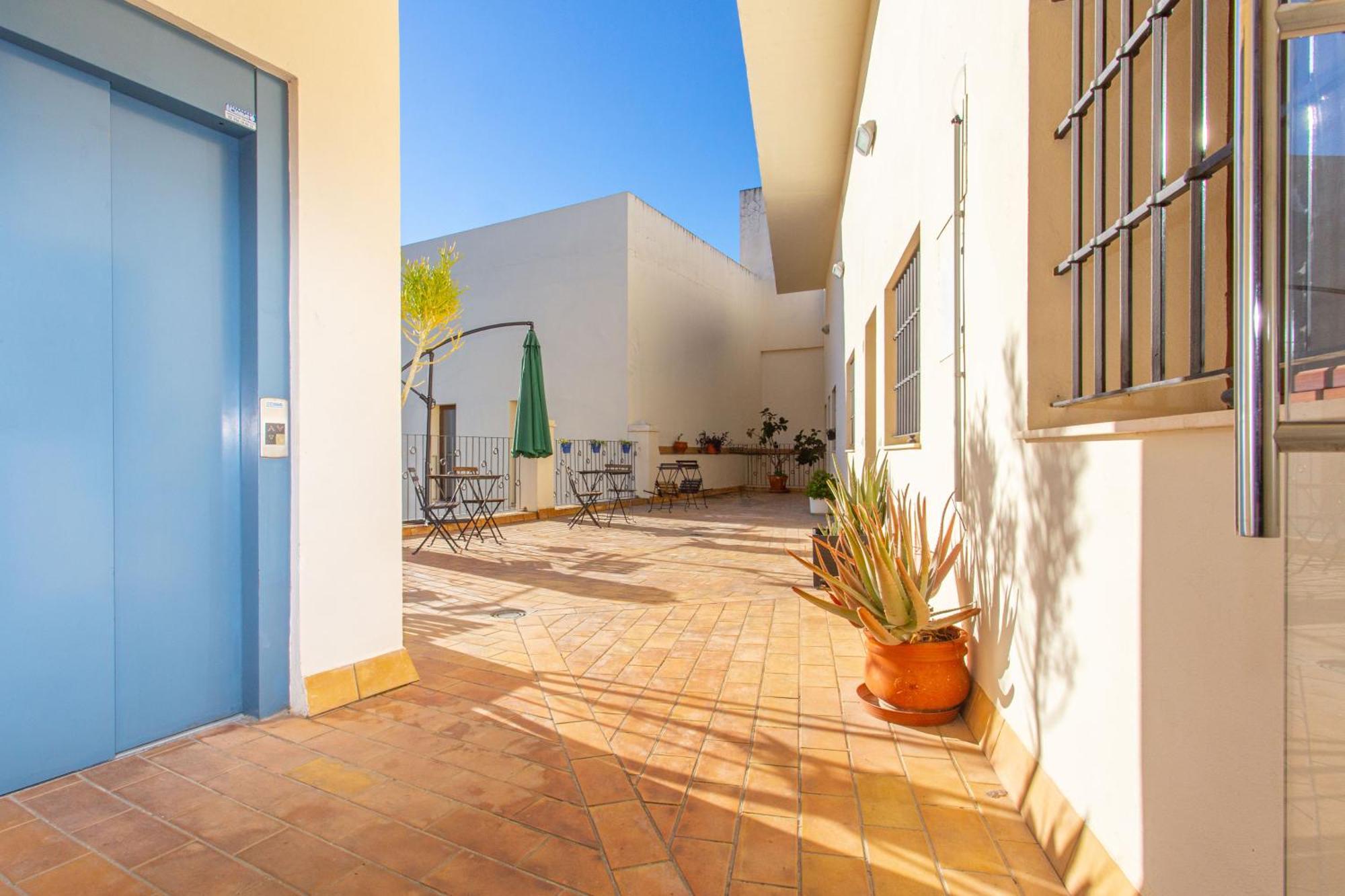 Apartamento Centro Con Piscina Y Parking El Puerto de Santa María Exteriör bild