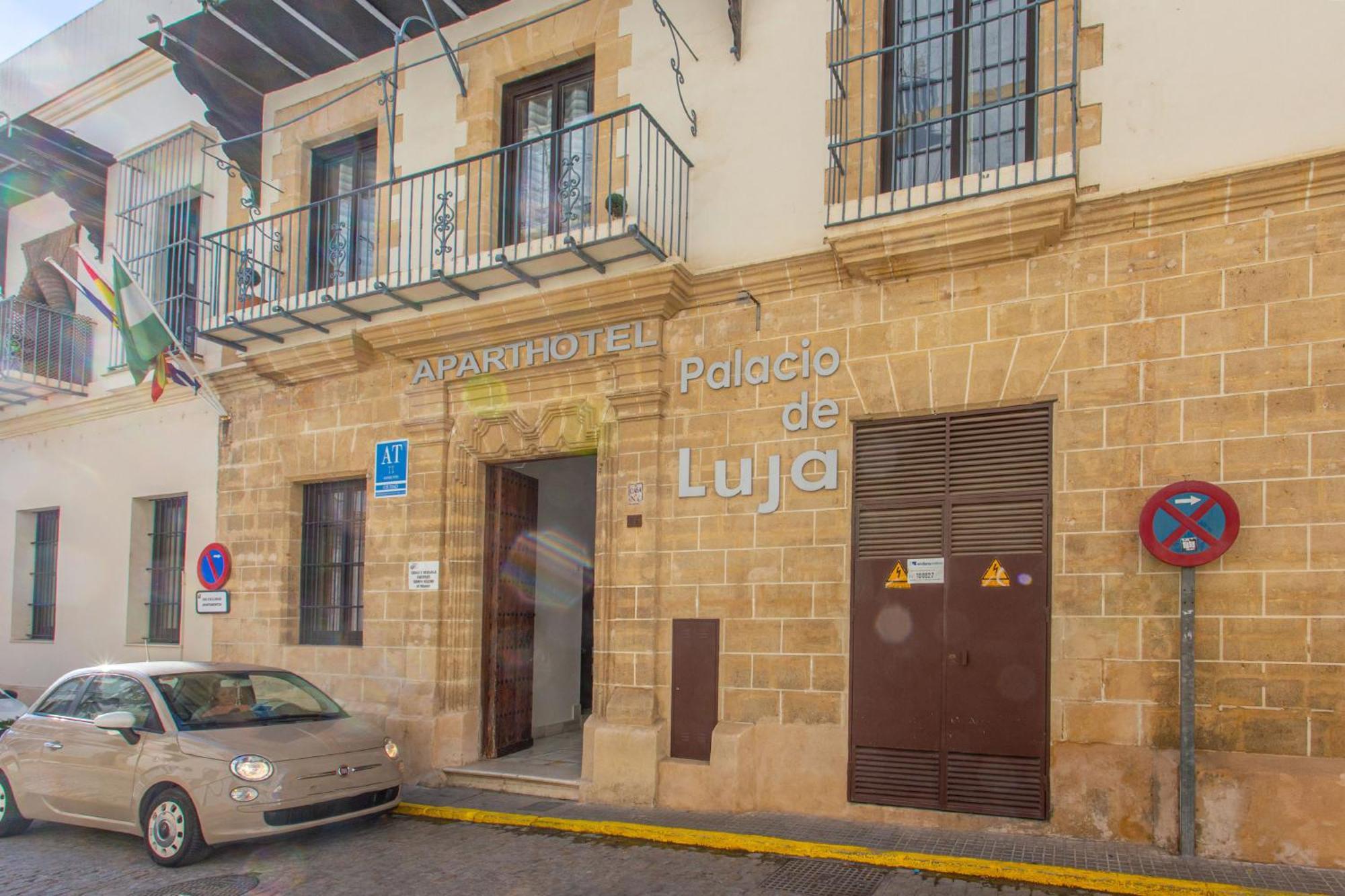 Apartamento Centro Con Piscina Y Parking El Puerto de Santa María Exteriör bild